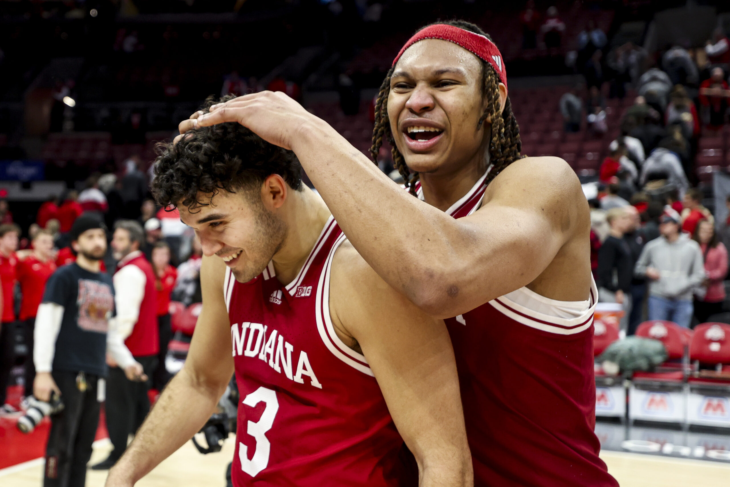 Indiana mounts 18-point deficit for comeback win in Columbus